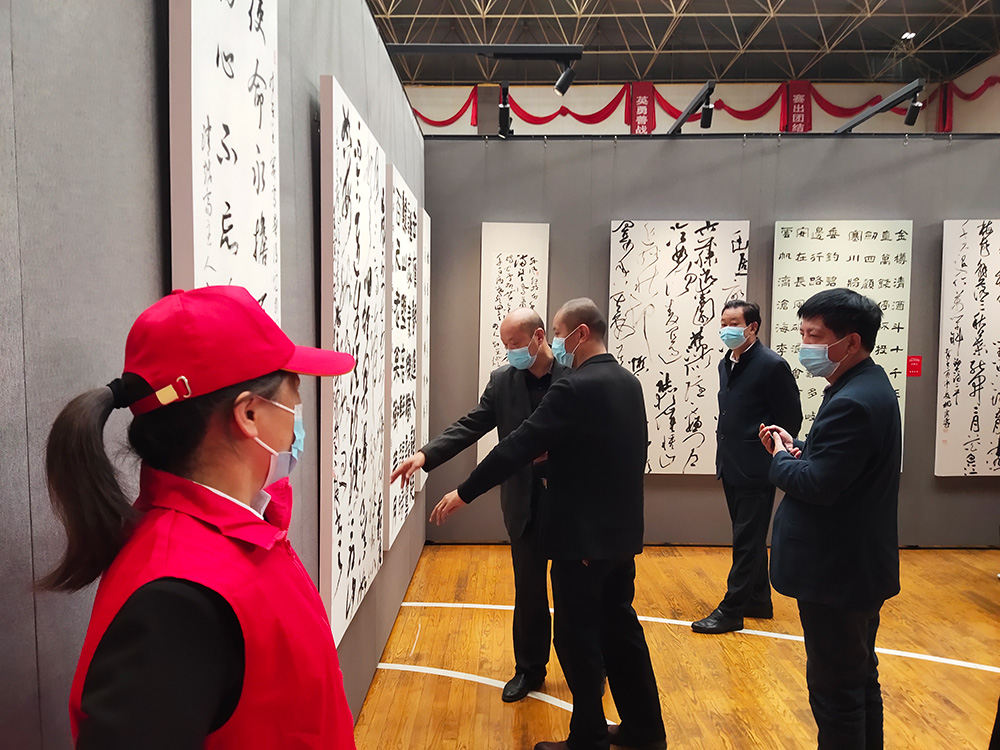 6c2885f62dcf490ea561192e75875eb1.jpg 6c2885f62dcf490ea561192e75875eb1.jpg